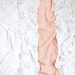 Aden +anais™ Musslin Puck Cloth 4-Pack Blusching Bunnies 112 X 112 -Little Wonders Verkoop aden anais musslin puck cloth 4 pack blusching bunnies 112 x 112 a410134 2