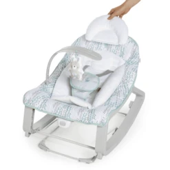 Ingenuity Keep Cozy™ Grow With Me Rocking Stoel - Spruce™ -Little Wonders Verkoop ingenuity keep cozy grow with me rocking stoel spruce a319550 3