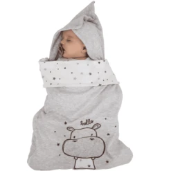 JACKY Multifunctionele Voetenzak HIPPO Lichtgrijs Gemêleerd Patroon -Little Wonders Verkoop jacky multifunctionele voetenzak hippo lichtgrijs gemeleerd patroon a305827 4